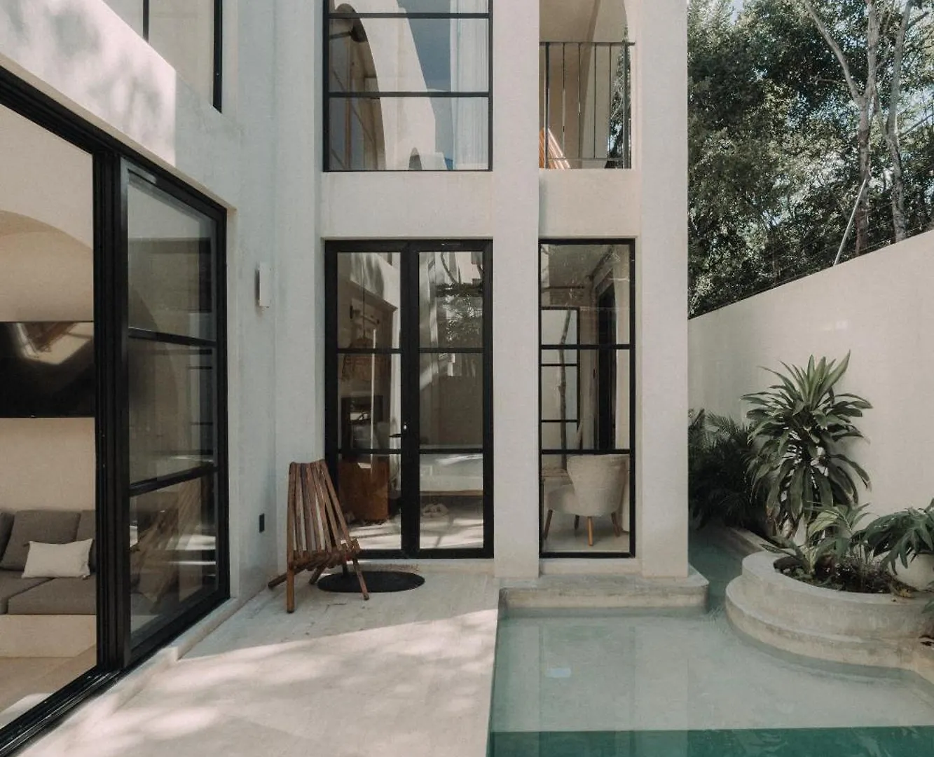 Architects Dream Stylish 4-Bedroom Home Tulum Villa