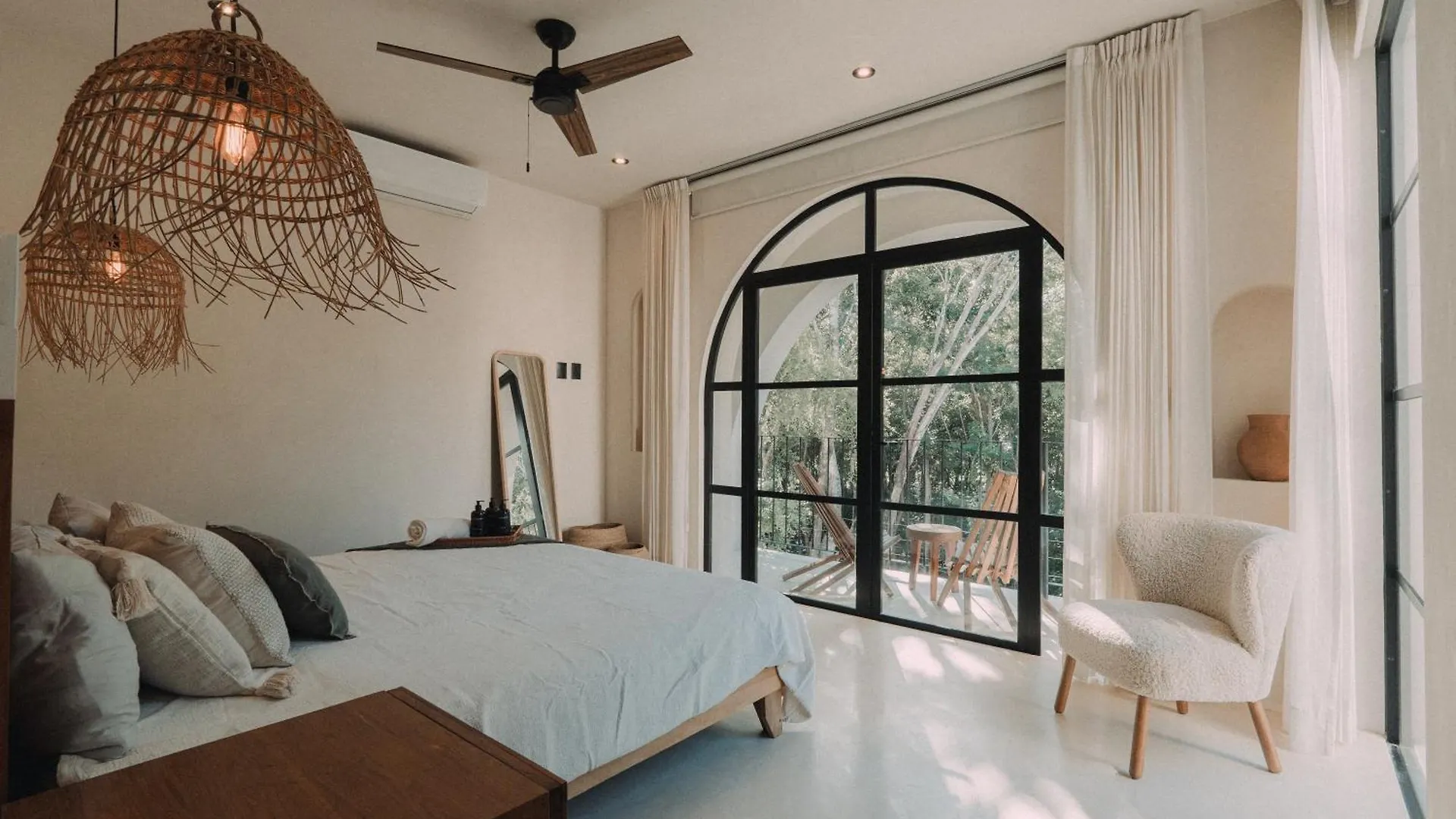 Villa Architects Dream Stylish 4-Bedroom Home Tulum