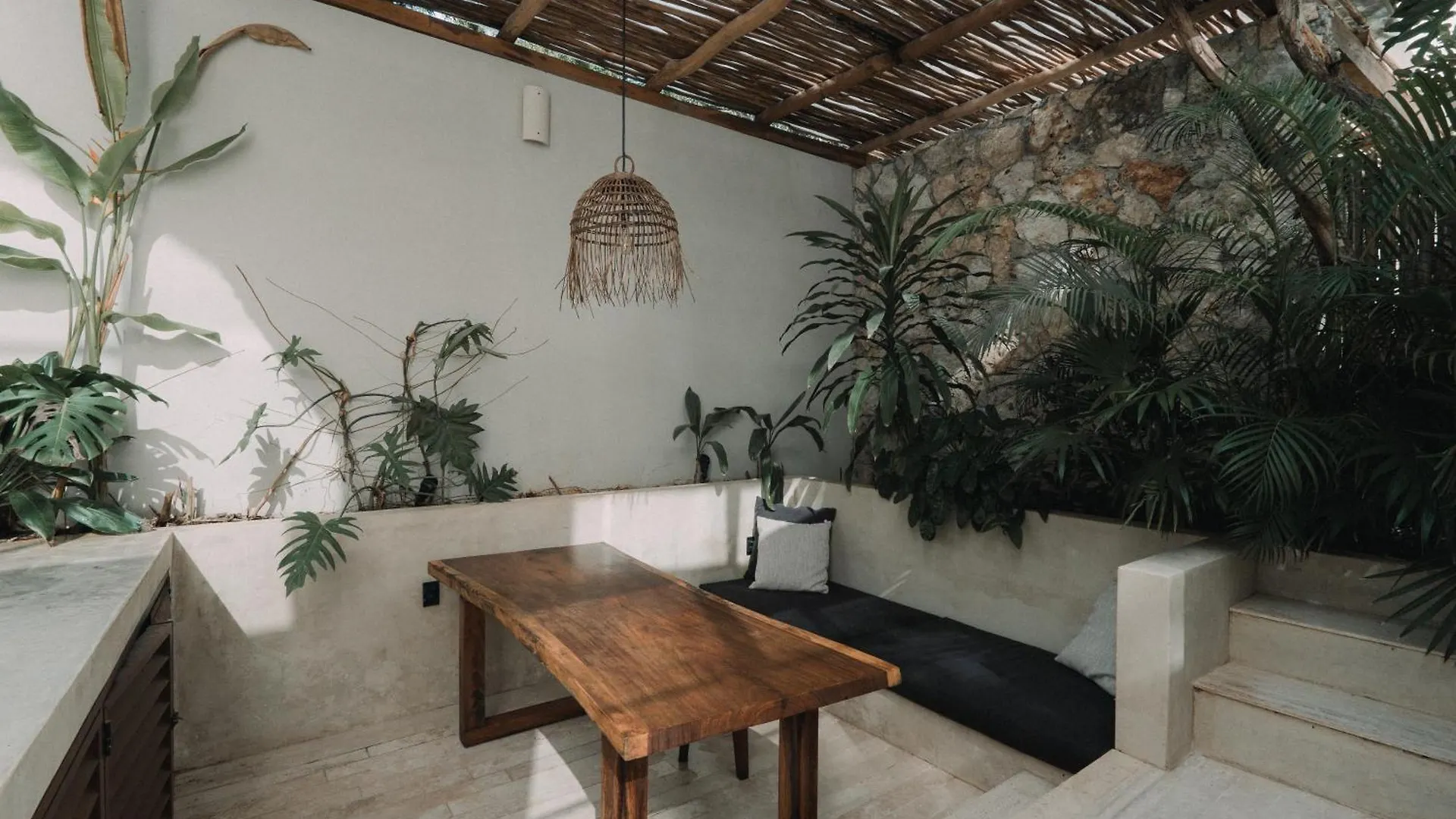 Architects Dream Stylish 4-Bedroom Home Tulum